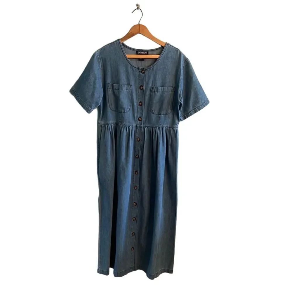 Women’s size 8 Vintage shirt sleeved Denim Dress 100% cotton prairie core